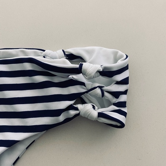 Bikini Bottoms Bianca Coletti 
Bianca Coletti shredded white and blue - Picture 4 of 8